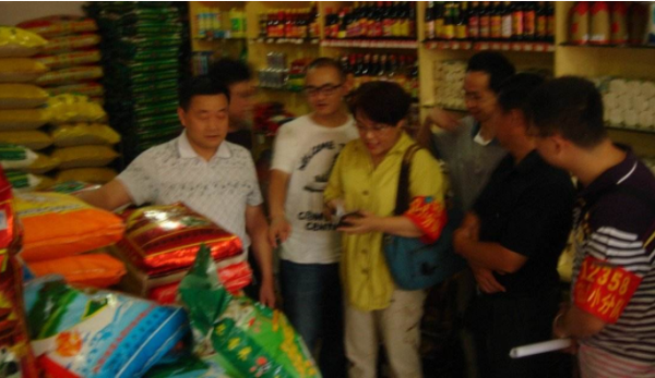 疫情期间，菜市场都有哪些商品供不应求？