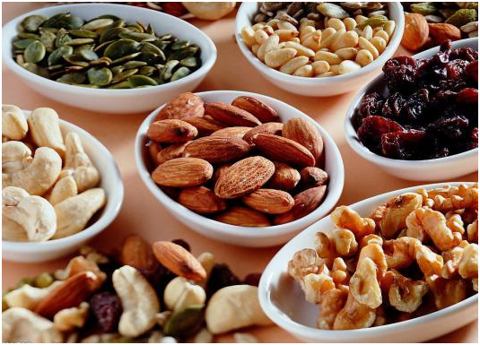 干果零食厂家批发有哪些？为什么干果生意会做得好？