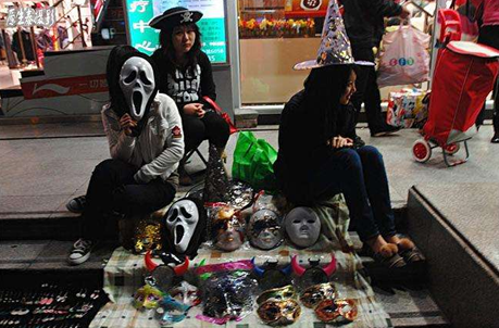 通常说什么叫地摊？地摊又有哪些优势和劣势？
