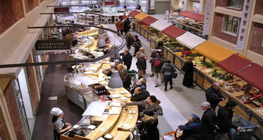 水果连锁超市具备哪些特点？3方面分析