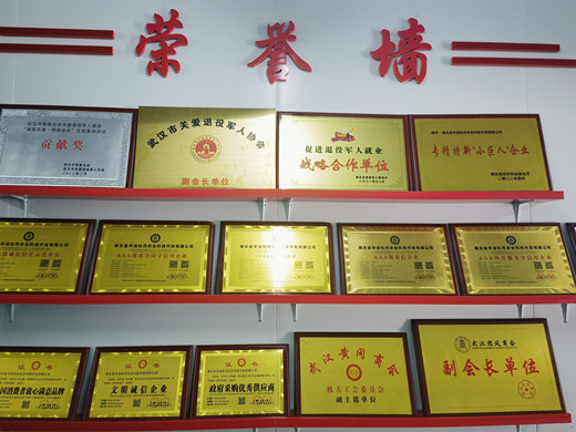 退伍老兵转业“卖菜”，年营数亿！还要复制全国